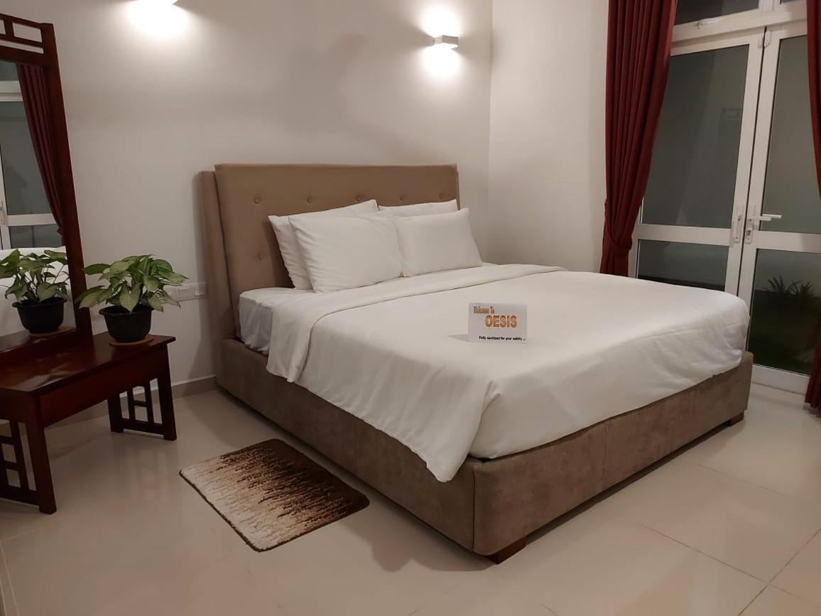Oesis - Stylish Villa Steps From Historic Galle Fort Buitenkant foto